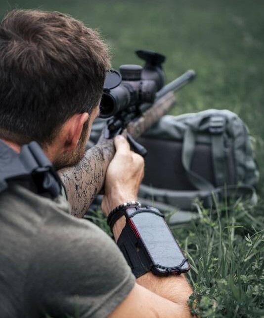 Držák na mobil Tactical Wrist Tourniquet Asphalt černý