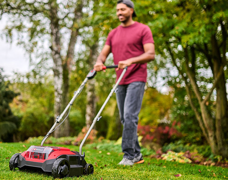 Vertikutátor Einhell Classic GC-SC 18/28 DS Li-Solo (bez baterie)