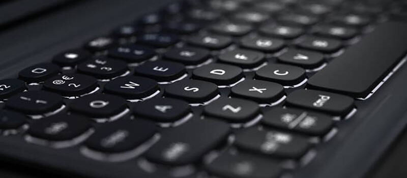 ZAGG Pro Keys pro Apple iPad 10,2", CZ, černá