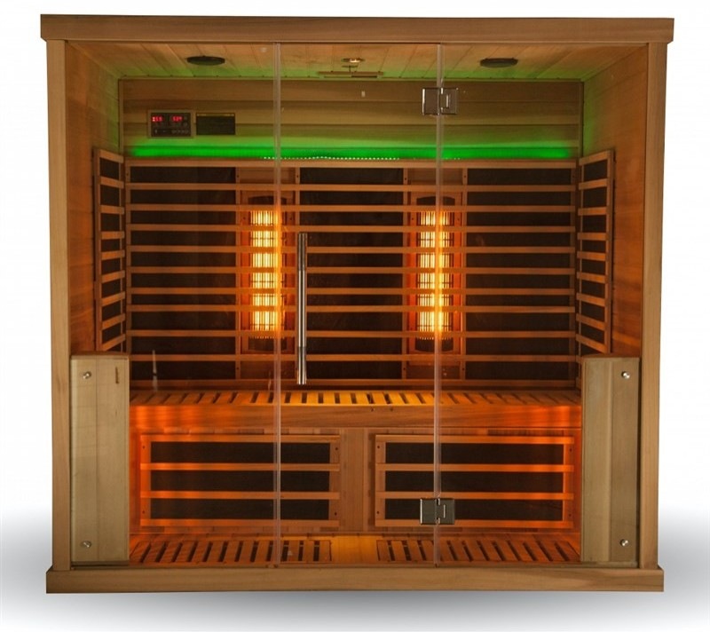 Infrasauna Belatrix Vista V Lux Čelní pohled na infrausaunu Belatrix Vista s aktivním barevným osvětlením