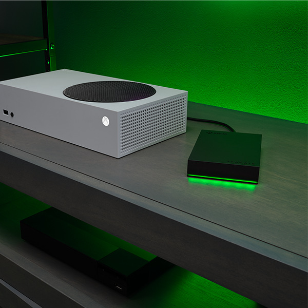 Externí pevný disk 2,5" Seagate Game Drive for Xbox 2TB LED černý Externí pevný disk 2,5" Seagate Game Drive for Xbox 2TB LED černý