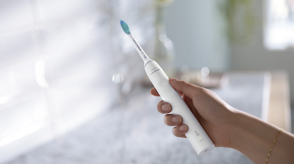 Zubní kartáček Philips Sonicare 3100 HX3671/13 bílý