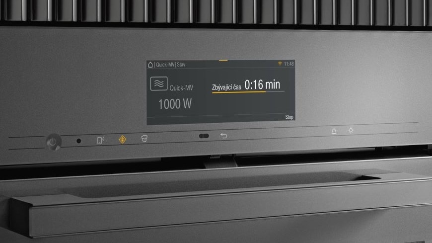 Kompaktní trouba Miele H 7145 BM černá
