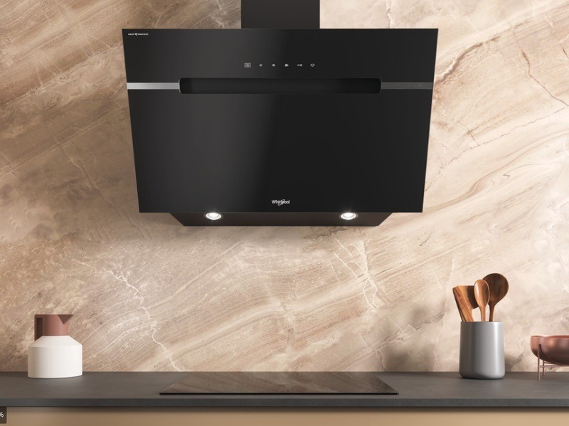 Odsavač par Whirlpool WHVS 91F LT DP K černá Odsavač par Whirlpool WHVS 91F LT DP K, černý, komínový