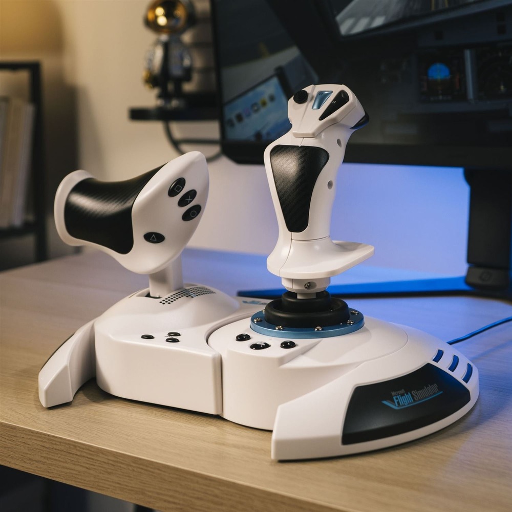 Thrustmaster T-FLIGHT HOTAS 5 MSFS edition je přímo navržen pro Microsoft Flight Simulator 2024