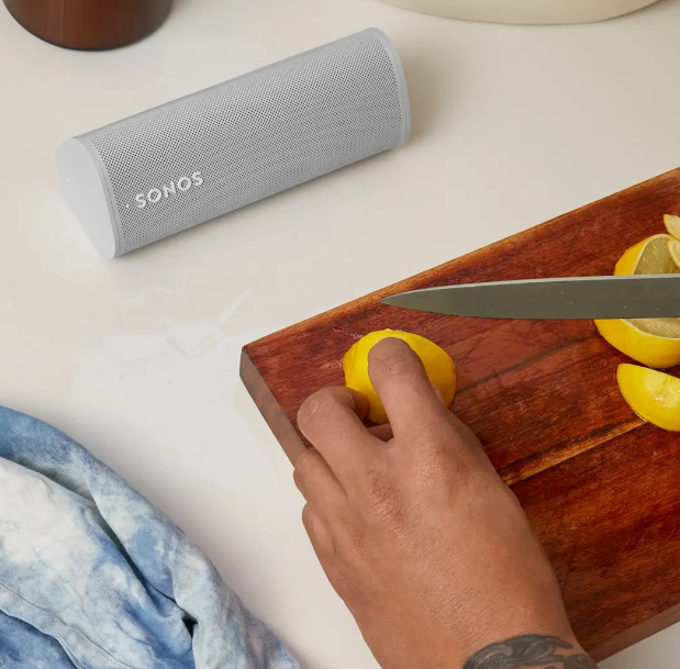 Přenosný reproduktor SONOS Roam černý