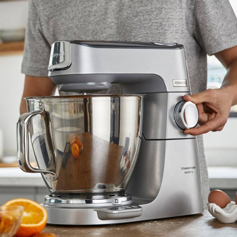 Kuchyňský robot KENWOOD Titanium Chef Baker KVC85.594SI stříbrný