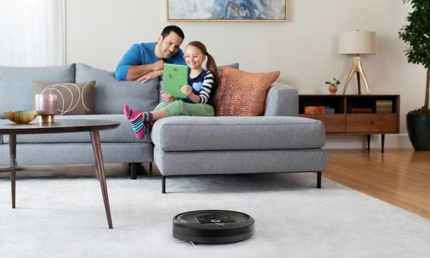 Robotický vysavač iRobot Roomba i7+ iRobot Roomba i7+, černá