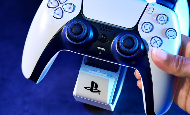 Dokovací stanice PowerA Twin Charging Station pro DualSense Wireless Controllers černá/bílá