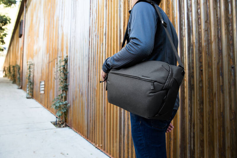 Brašna Peak Design Everyday Sling 10L (v2) černá