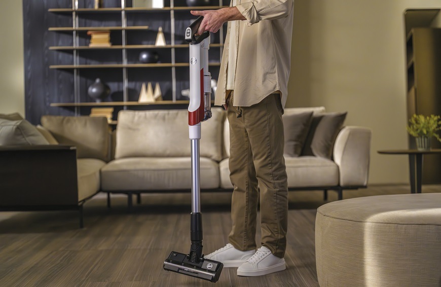 Tyčový vysavač Hoover HF2 HF202H 011 bílý/červený