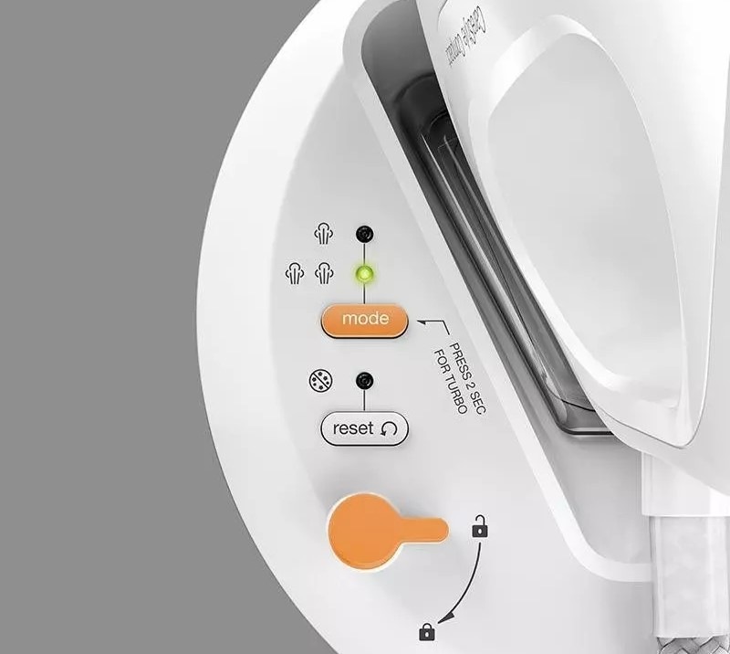 Žehlicí systém Braun CareStyle Compact IS2132WH šedý/bílý Žehlicí systém Braun CareStyle Compact IS2132WH šedý/bílý