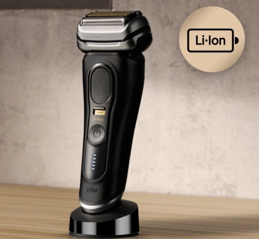 Holicí strojek Braun Series 9 PRO+ 9510s Wet & Dry, Black