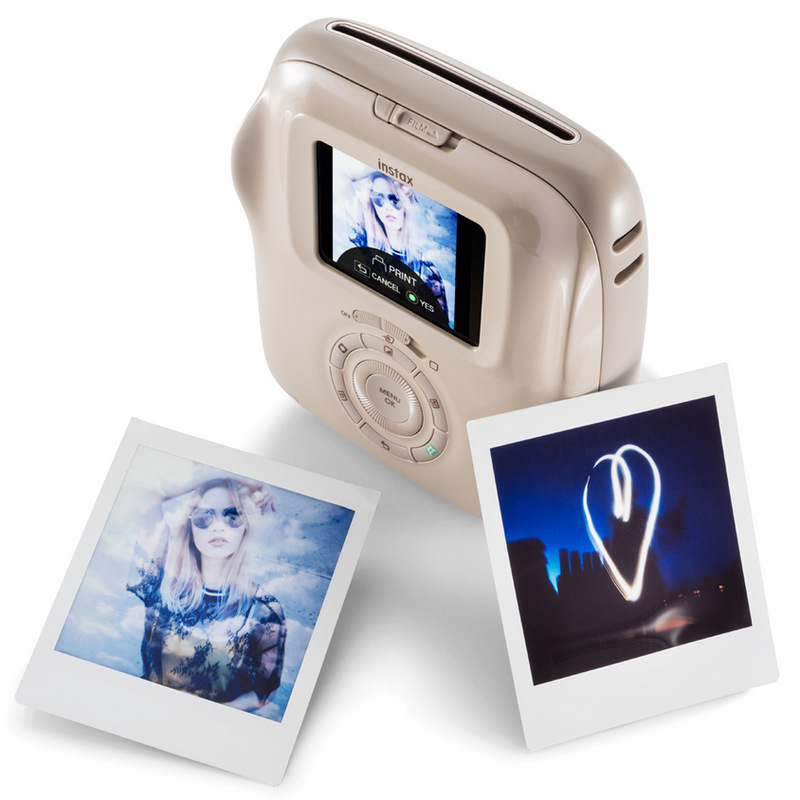 Instantní fotoaparát Fujifilm Instax Square SQ 20 béžový Instantní fotoaparát Fujifilm Instax Square SQ 20 béžový