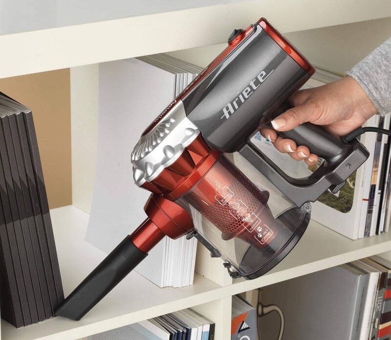 Tyčový vysavač Ariete Handy Force 2761 Tyčový vysavač Ariete Handy Force 2761