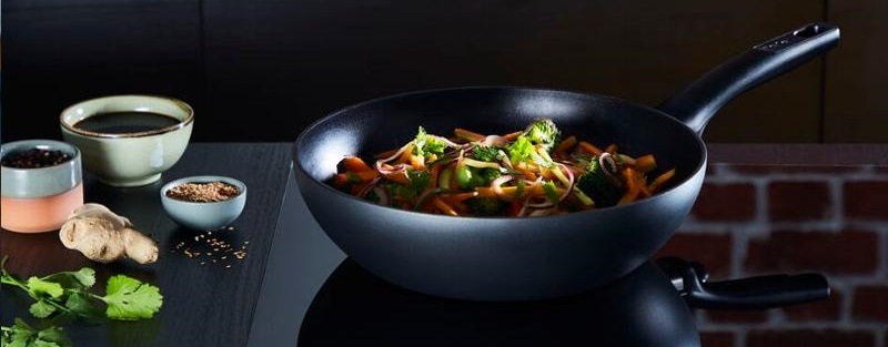 Pánev WOK Tefal Simple Cook B5561953 Pánev WOK Tefal Simple Cook B5561953