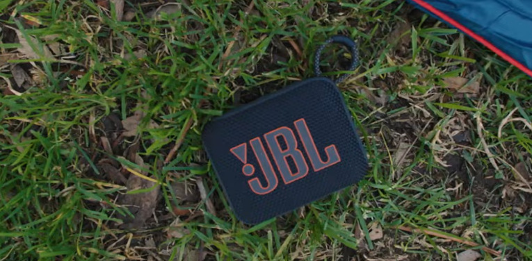 Přenosný reproduktor JBL GO 4, červený