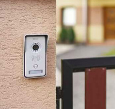 Videozvonek EMOS H1139, IP kamerová jednotka, Wi-Fi Videozvonek EMOS H1139, IP kamerová jednotka, Wi-Fi