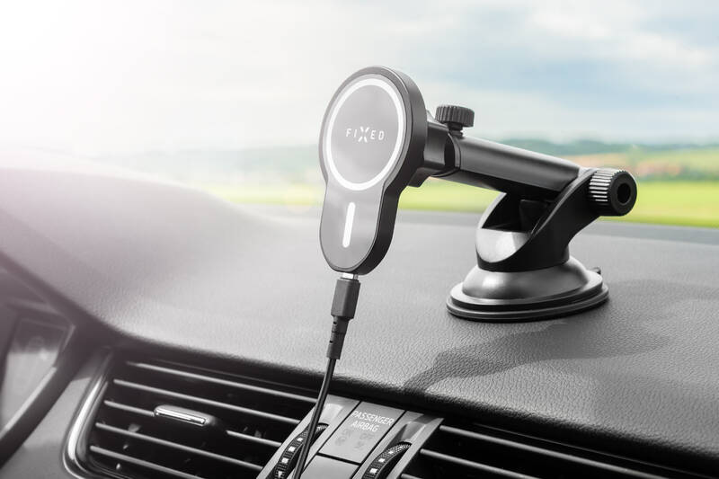 Držák na mobil FIXED MagClick XL s podporou MagSafe, na sklo nebo palubní desku, 15W černý Držák na mobil FIXED MagClick XL s podporou MagSafe, na sklo nebo palubní desku, 15W černý