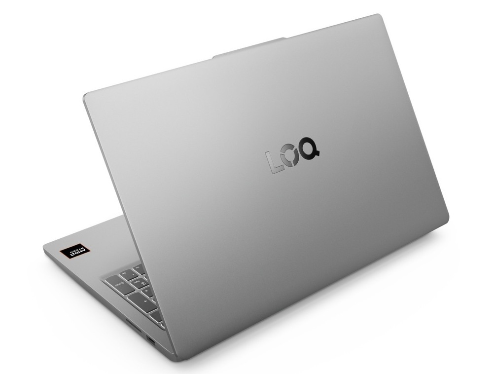 Notebook Lenovo LOQ 15ARP10E šedý Pootevřený notebook Lenovo LOQ 15ARP10E zezadu