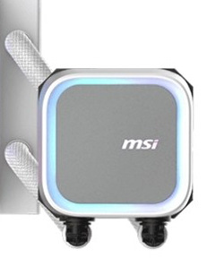 Vodní chladič MSI MAG Coreliquid A13 240 White Na obrázku je detail pumpy vodního chladiče MSI v bílém provedení. Má zaoblený čtvercový tvar, uprostřed šedou plochu s logem MSI a po obvodu jemný světelný rámeček. Z levé strany do ní vedou dvě bílé opletené hadice.