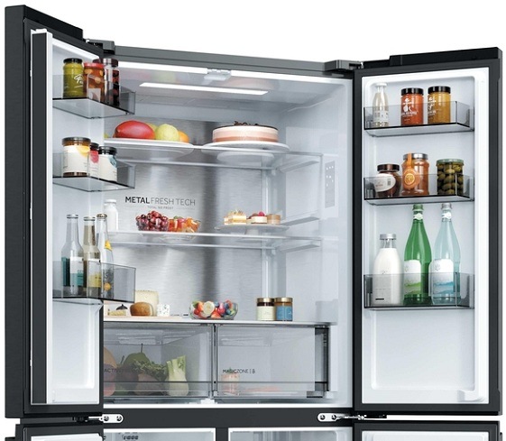 chladicí prostor otevřené lednice Haier HCR58S18DNMB