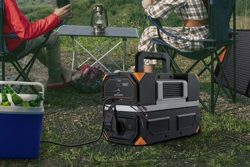 Nabíjecí stanice Technaxx TX-201, 300W černá Nabíjecí stanice Technaxx TX-201, 300W černá