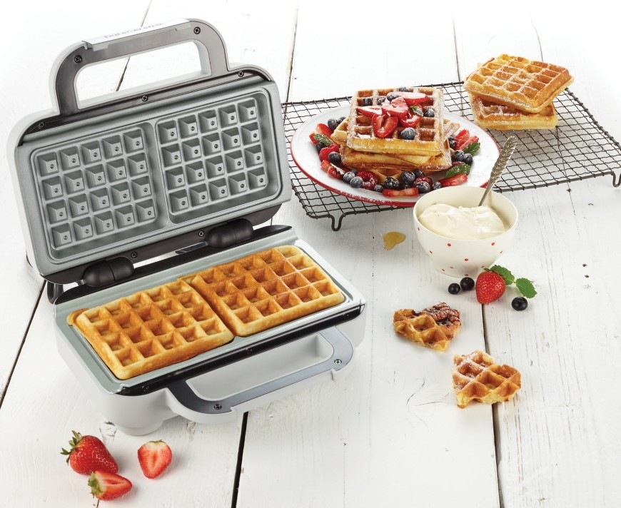 Vaflovač Breville VST072X-01 šedý/nerez Vaflovač Breville VST072X