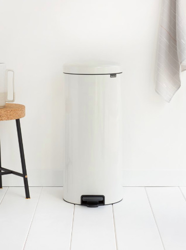 Odpadkový koš Brabantia NewIcon 30 l, white bílý Odpadkový koš Brabantia NewIcon 30 l, white