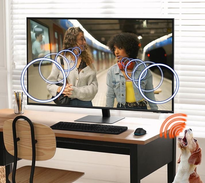 Pohled na monitor Samsung a hluky v okolí