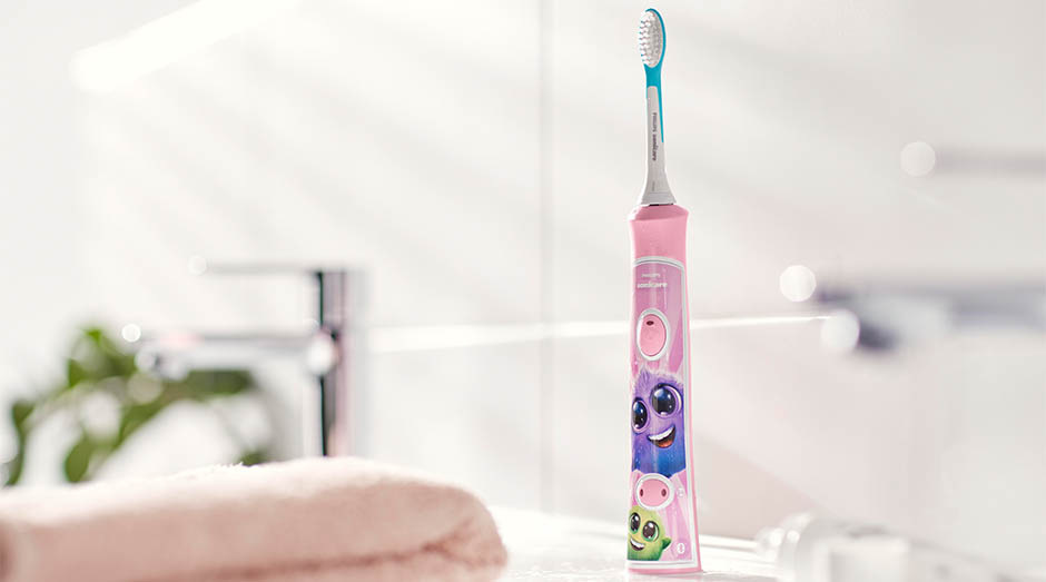 Zubní kartáček Philips Sonicare For Kids HX6352/42 růžový Philips HX6352/42 Sonicare For Kids