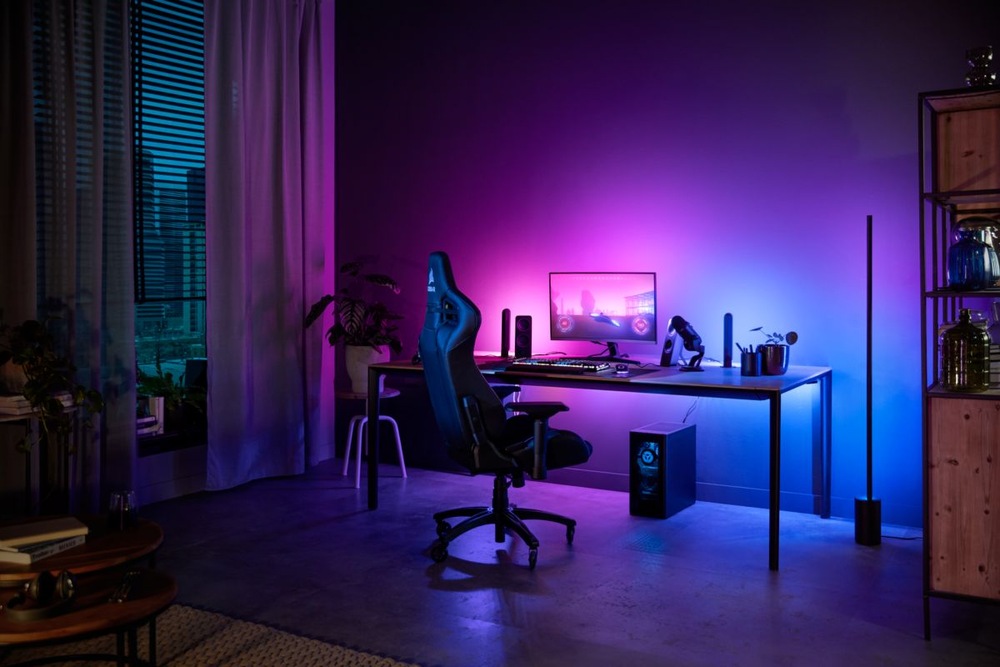 LED pásek Philips Play Gradient PC Lightstrip 24