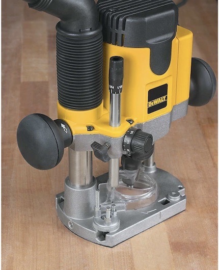 Frézka horní Dewalt DW621 1 100W Frézka horní Dewalt DW621 1 100W