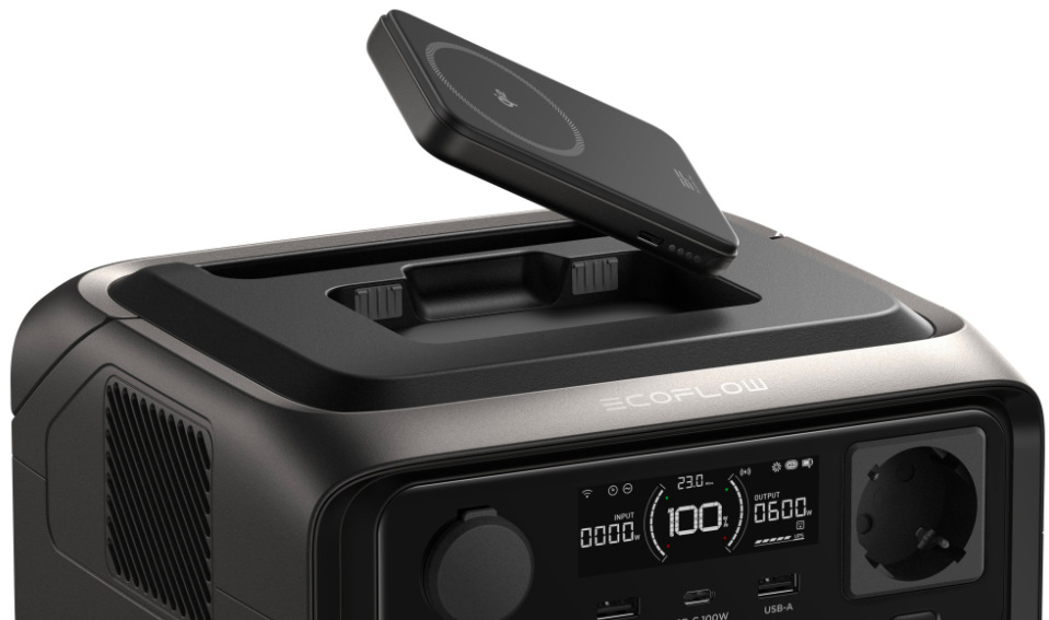 Nabíjecí stanice EcoFlow RIVER 3 Max Plus Wireless - černá