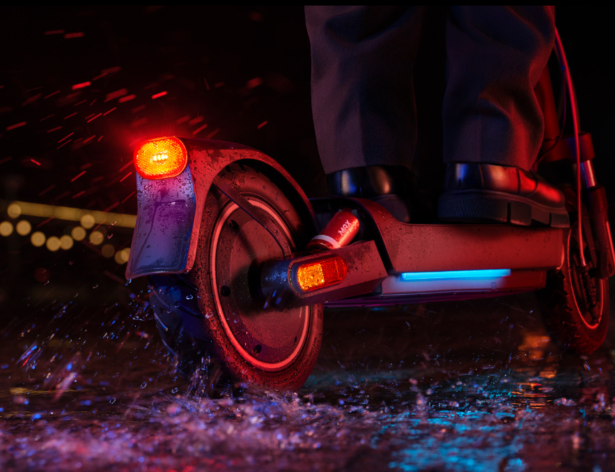 Elektrická koloběžka Xiaomi Electric Scooter 5 Max GL šedá Elektrická koloběžka Xiaomi Electric Scooter 5 Max GL šedá