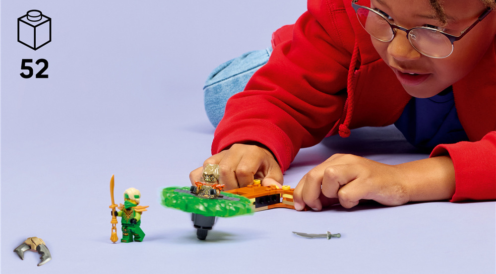 Stavebnice LEGO® NINJAGO® 71850 Lloyd vs. spinner pozemské příšery Z 52 dílků vznikne kompaktní spinner, který přináší rychlé souboje a snadno se přidá k dalším modelům.