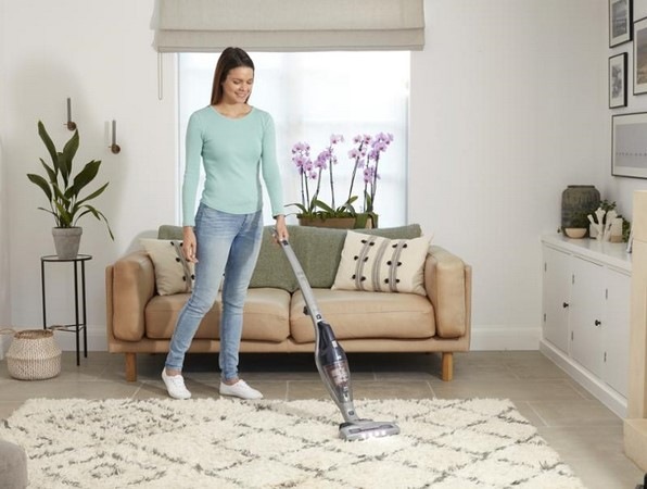 Tyčový vysavač Black-Decker Dustbuster SmartTech SVB520JW-QW Tyčový vysavač Black-Decker Dustbuster SmartTech SVB520JW-QW