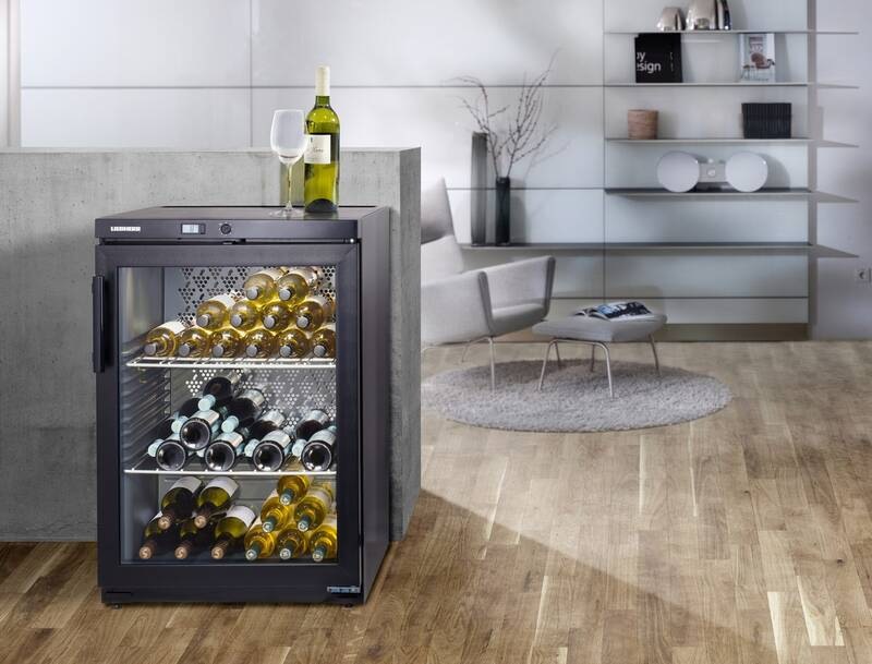 Chladicí vitrína Liebherr WKb 1802 černá