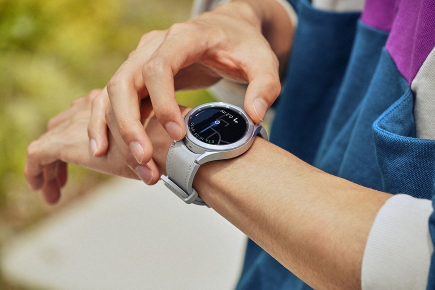 Chytré hodinky Samsung Galaxy Watch4 Classic 42mm černé