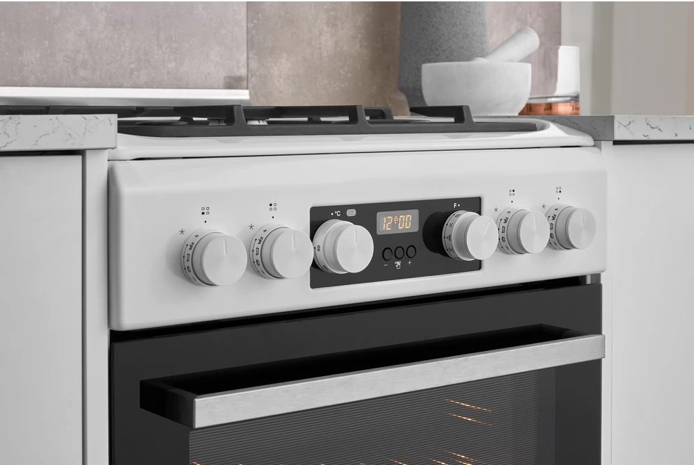 Kombinovaný sporák Whirlpool WS5G8CHW/E bílý Sporák K50 Whirlpool WS5G8CHW/E