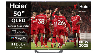 Televize Haier H50S80FUX s fotbalisty na obrazovce