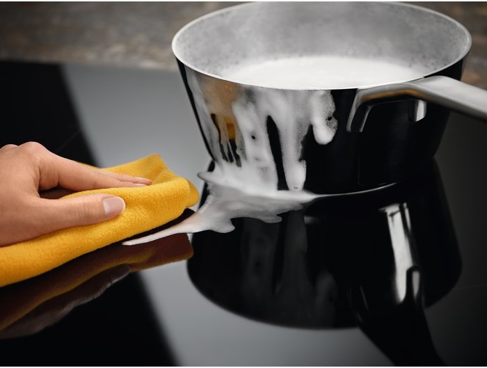 Indukční varná deska Electrolux CIR60430CB černá Indukční varná deska Electrolux CIR60430CB černá