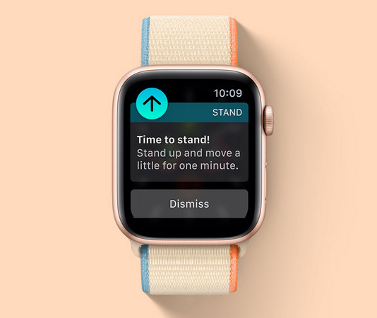 Chytré hodinky Apple Watch SE GPS, 40mm pouzdro z vesmírně šedého hliníku - temně inkoustový sportovní řemínek Chytré hodinky Apple Watch SE GPS, 40mm pouzdro z vesmírně šedého hliníku - temně inkoustový sportovní řemínek