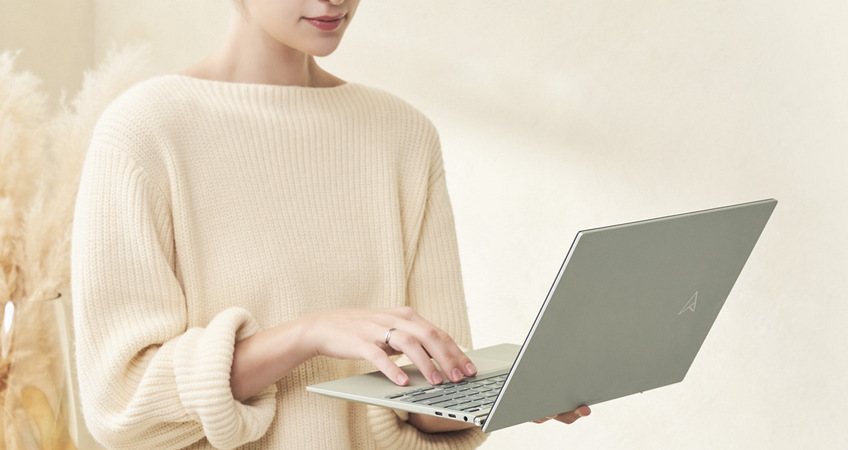 Notebook Asus Zenbook S 13 OLED modrý
