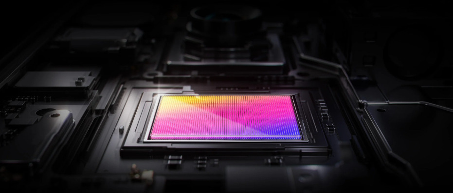 Mobilní telefon Xiaomi 14 Ultra 5G 16 GB / 512 GB černý