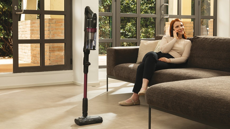 Tyčový vysavač Hoover HF1 PLUS HF1P10HX 011 černý/purpurový