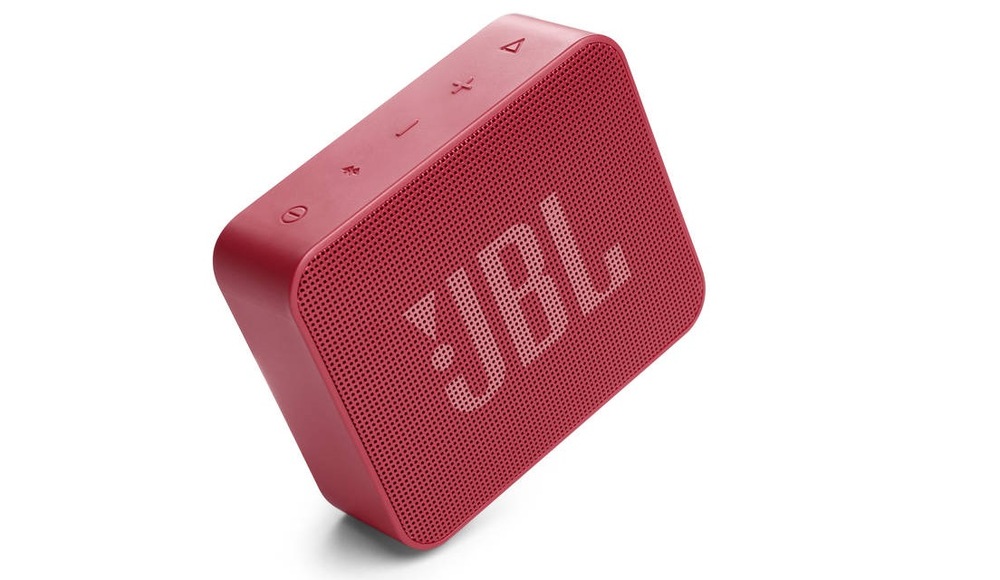 Přenosný reproduktor JBL GO Essential červený Přenosný reproduktor JBL GO Essential červený