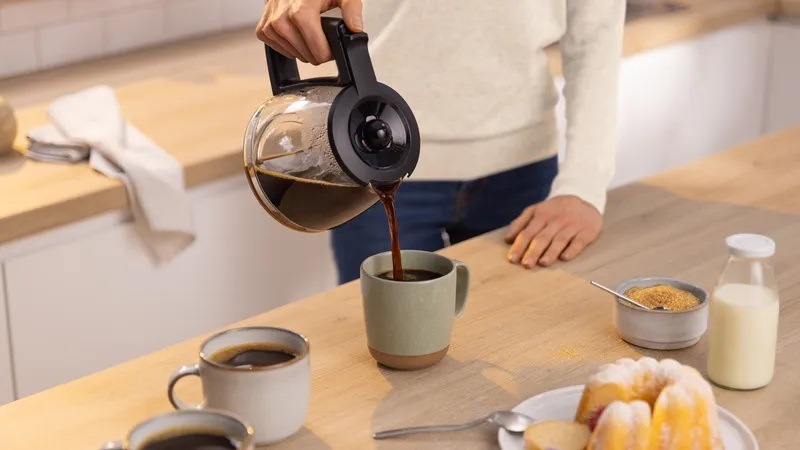 Kávovar Bosch MyMoment TKA2M114 červený BOSTKA2M113_sklenena_konvice