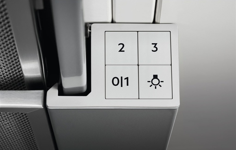 Odsavač par Electrolux LFP326S šedý Electrolux LFP326S ovládací panel