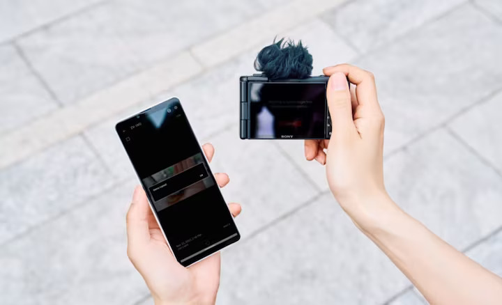 Sony ZV-1 II + 18–50 mm, černá